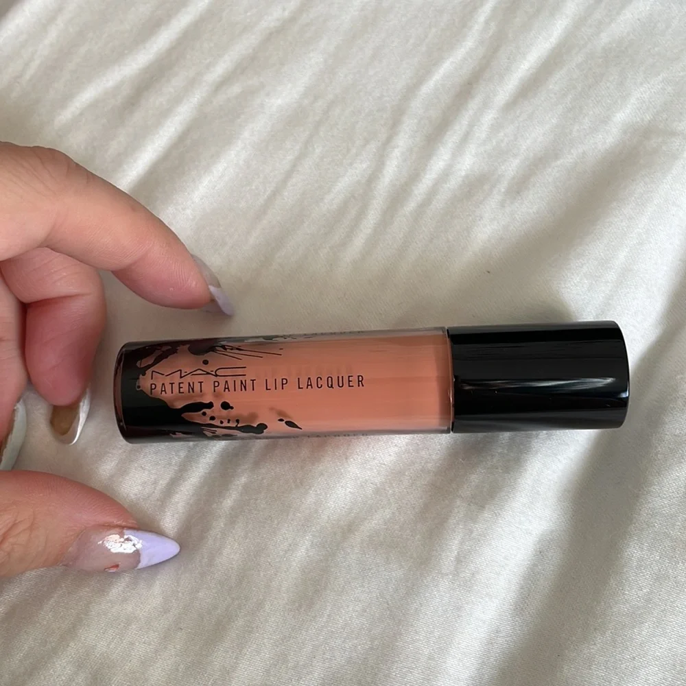 MAC Patent Paint Lip Lacquer 💋magic mirror